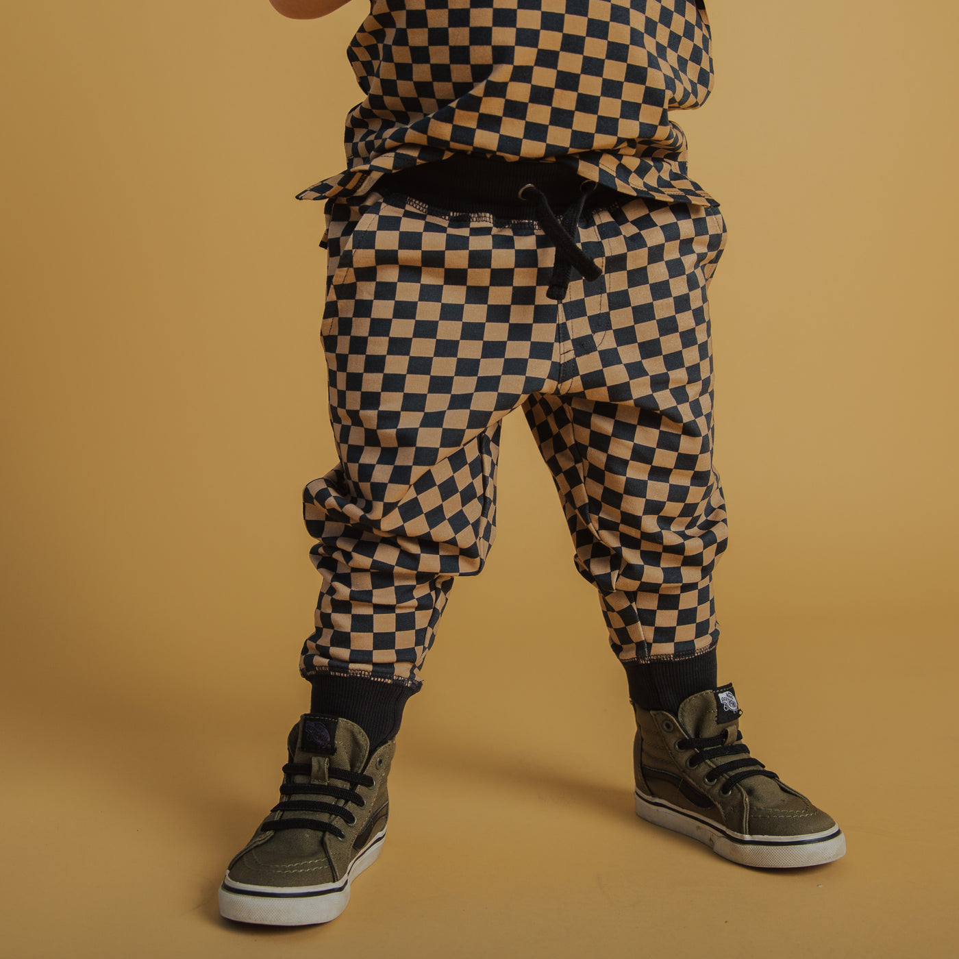 Relaxed Fit Joggers - Black & Tan Check