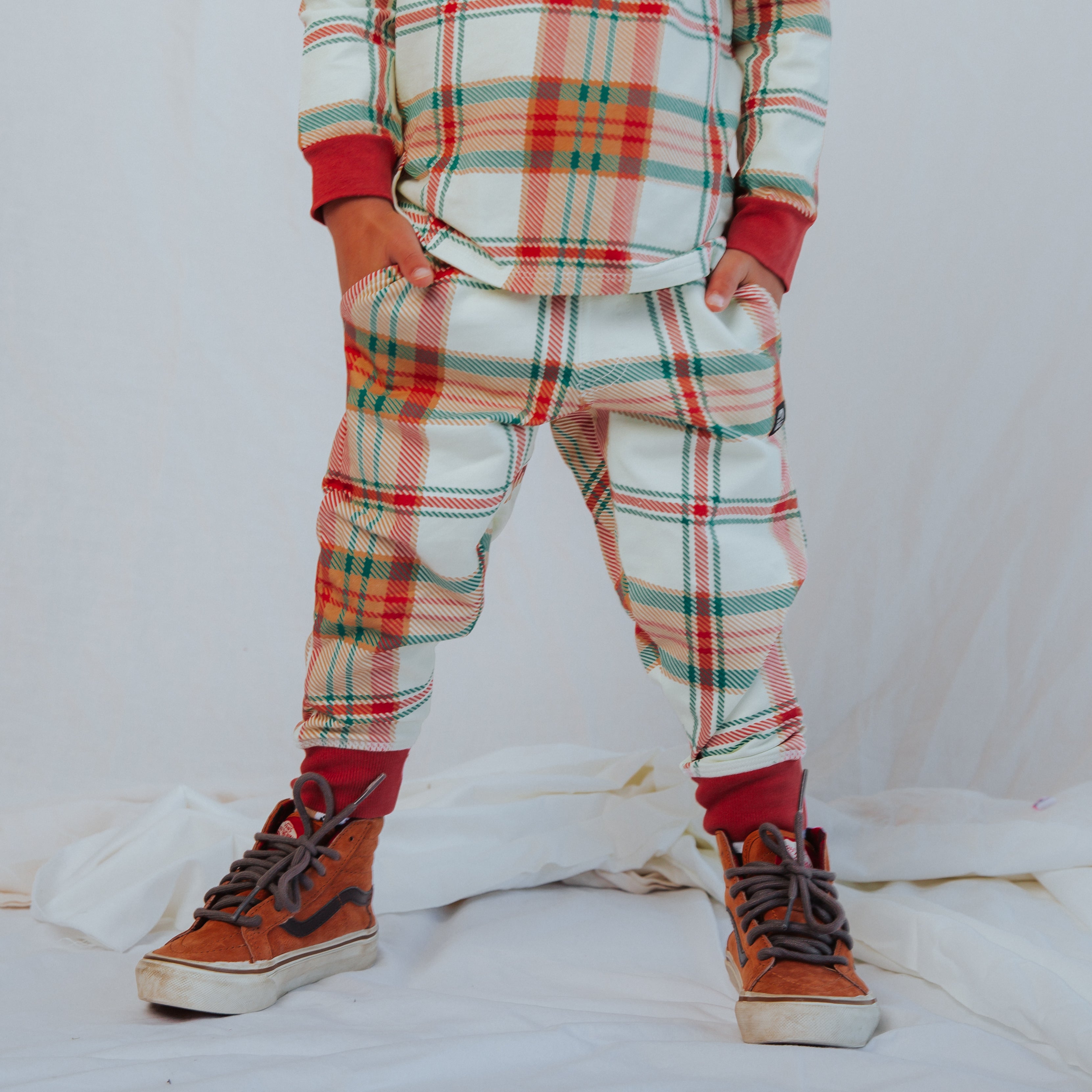 Relaxed Fit Joggers - Holiday Plaid