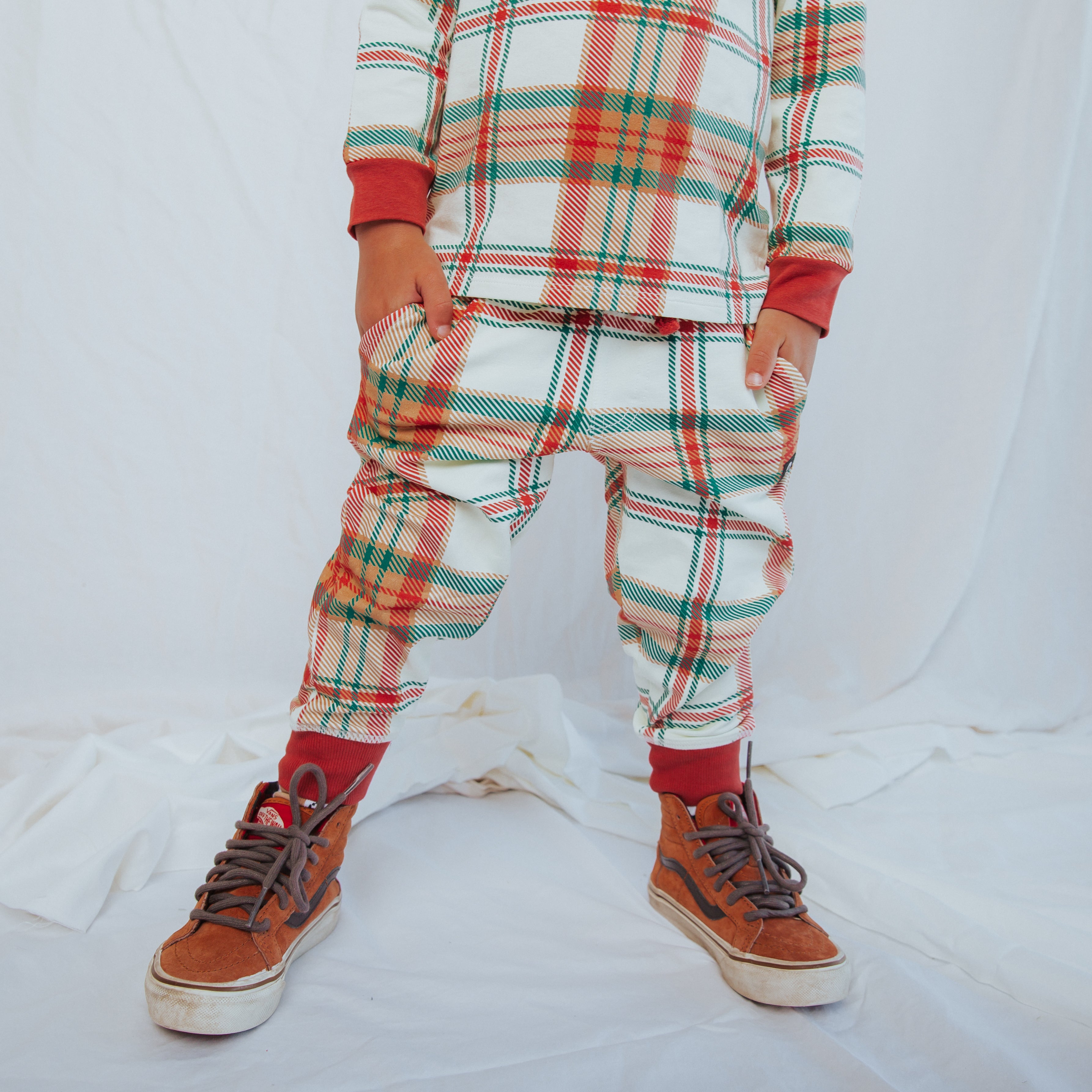 Relaxed Fit Joggers - Holiday Plaid