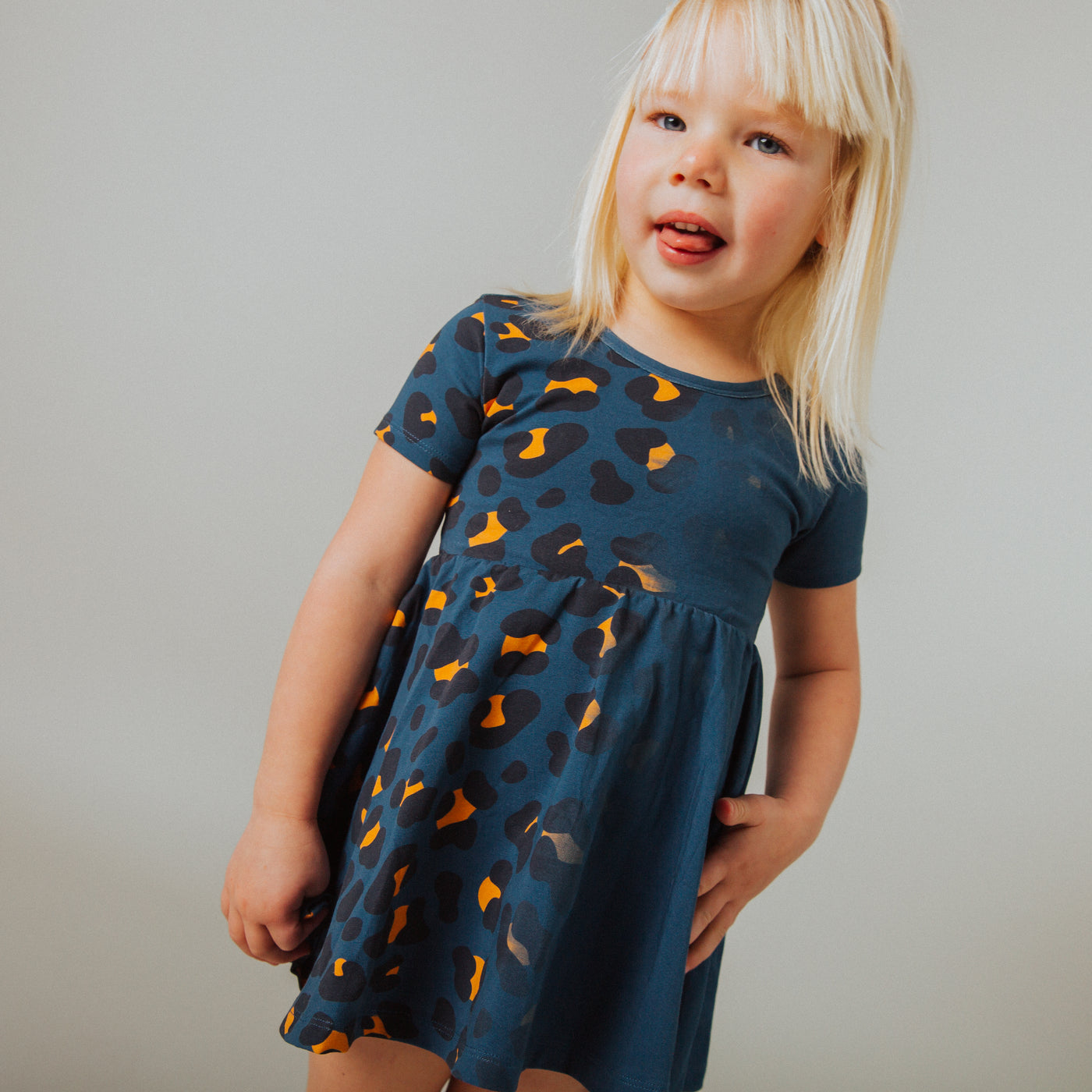 Short Sleeve Dress - Navy Leopard Dip Dye