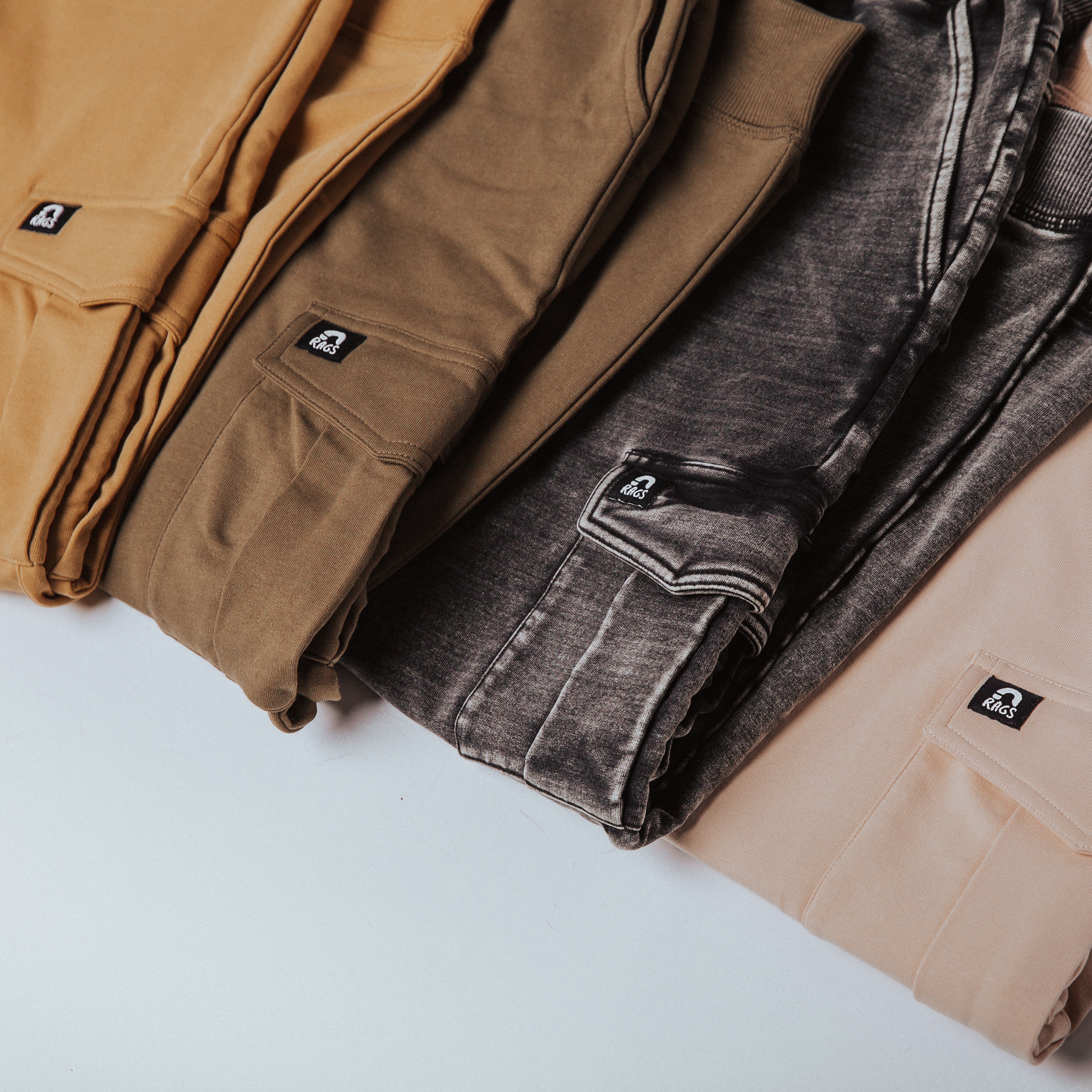 Relaxed Fit Cargo Joggers - Curry