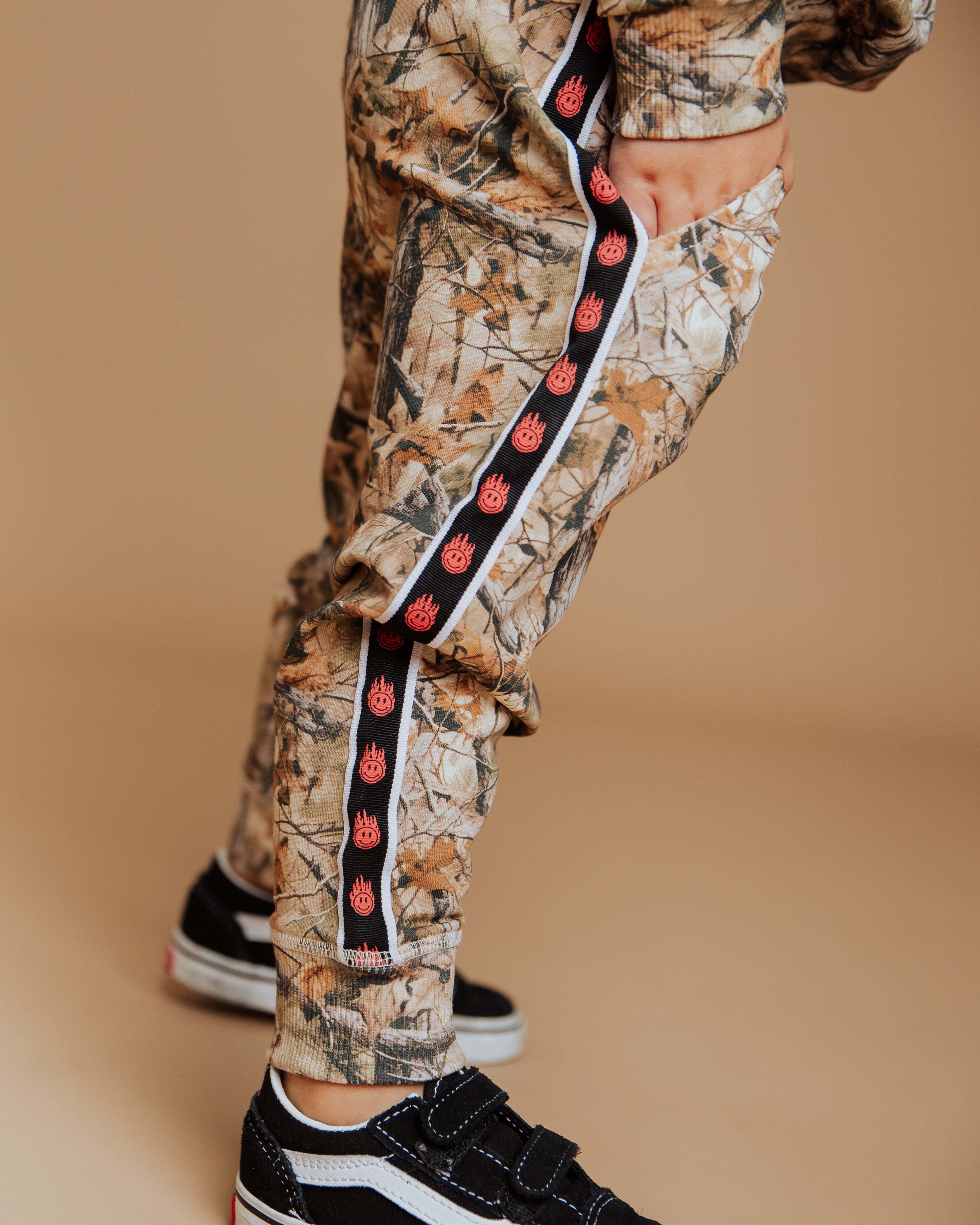Relaxed Fit Joggers - Camo